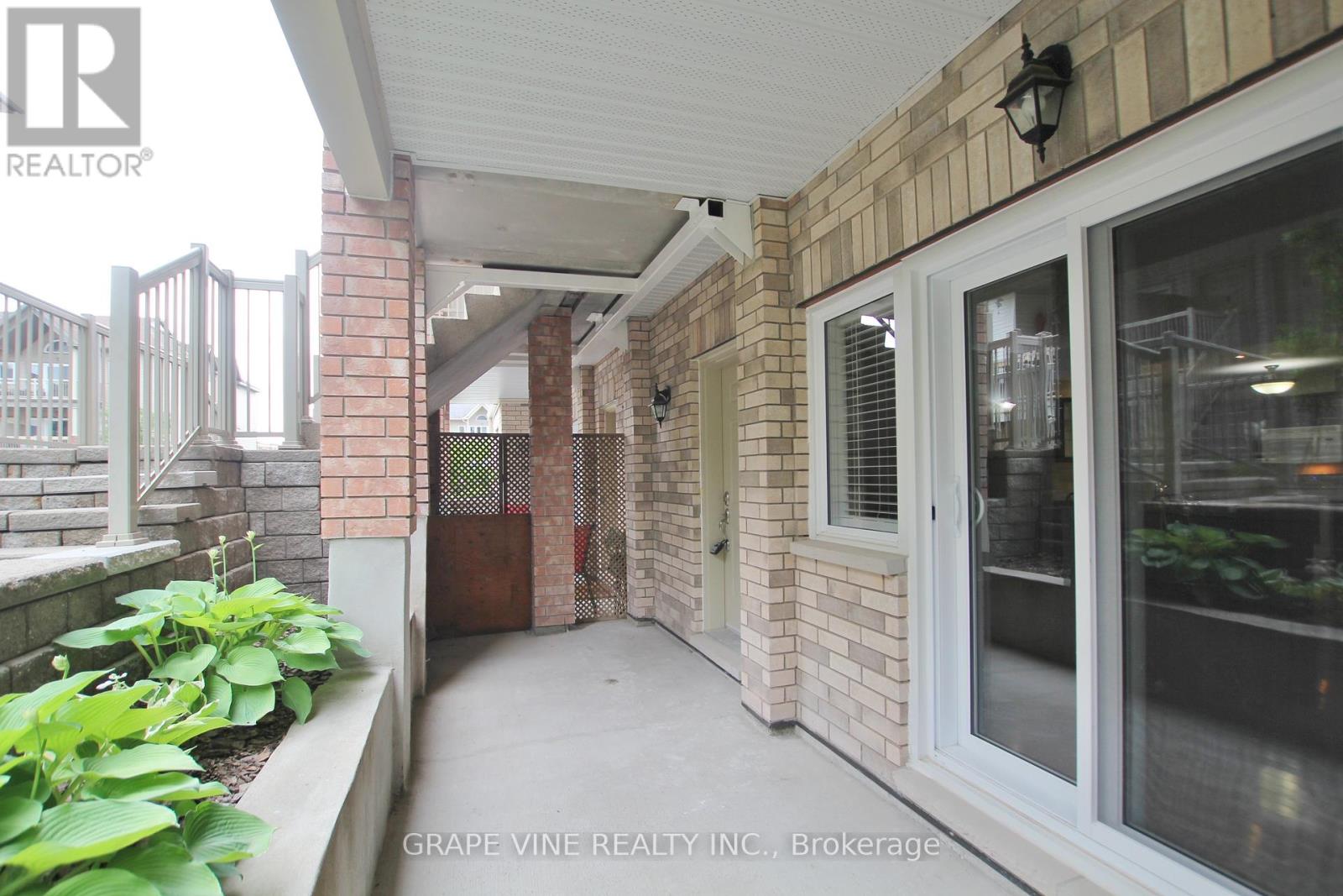 D - 1109 STITTSVILLE MAIN STREET