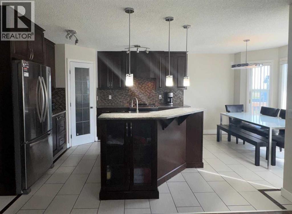 216 Coral Reef Manor NE