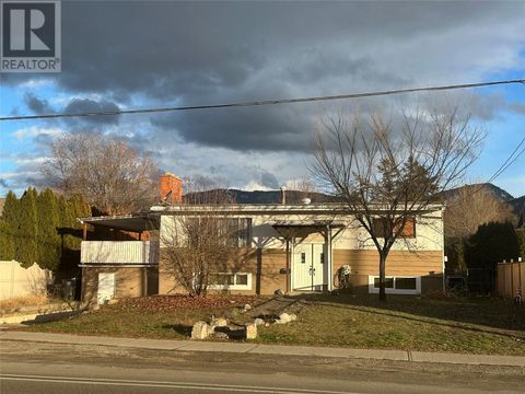 475 Hollywood Road S Kelowna BC V1X3T2