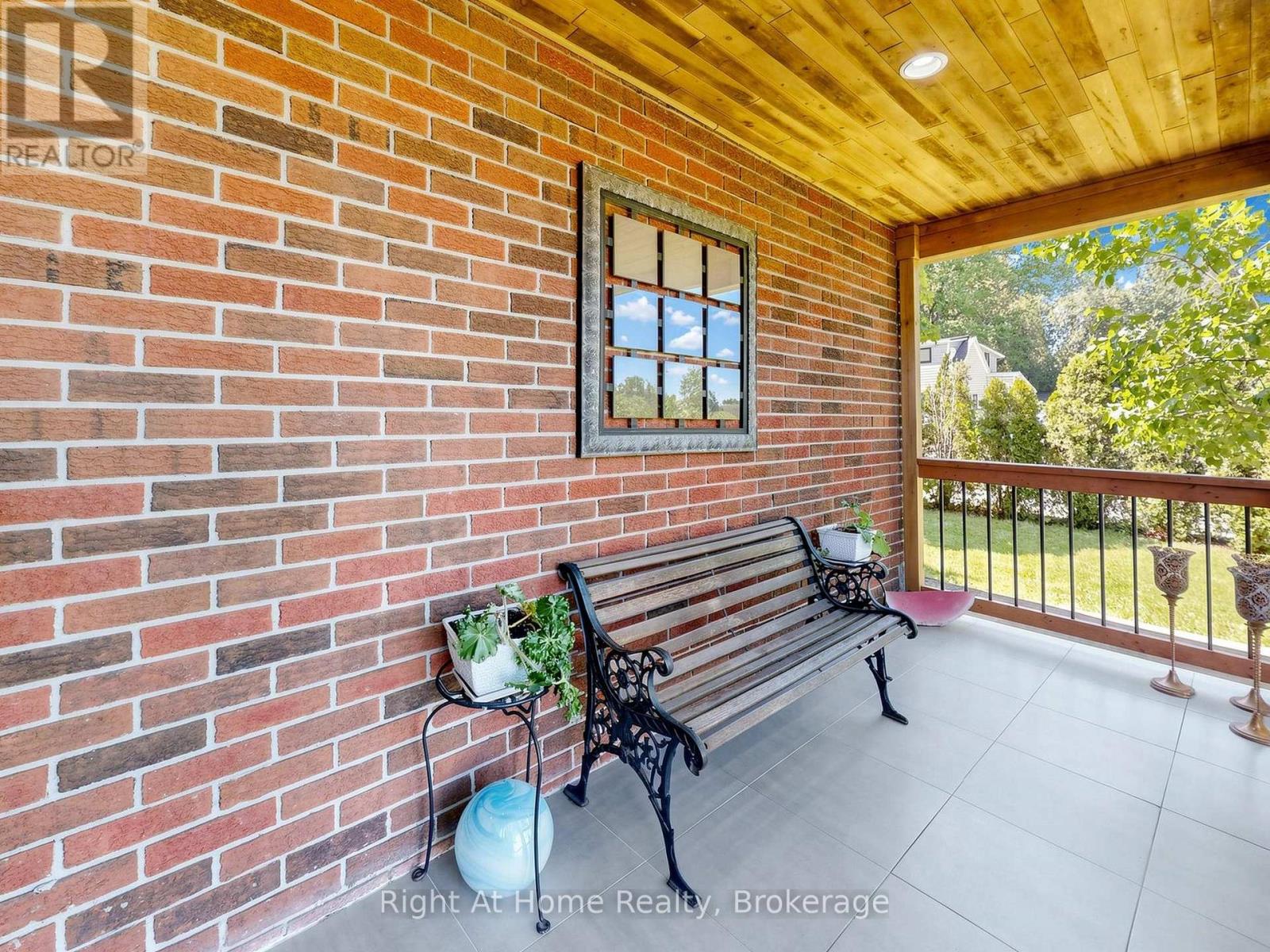 354 5TH CONCESSION ROAD W