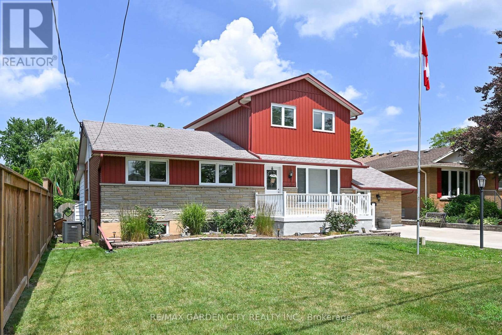 4889 CHERRYWOOD DRIVE