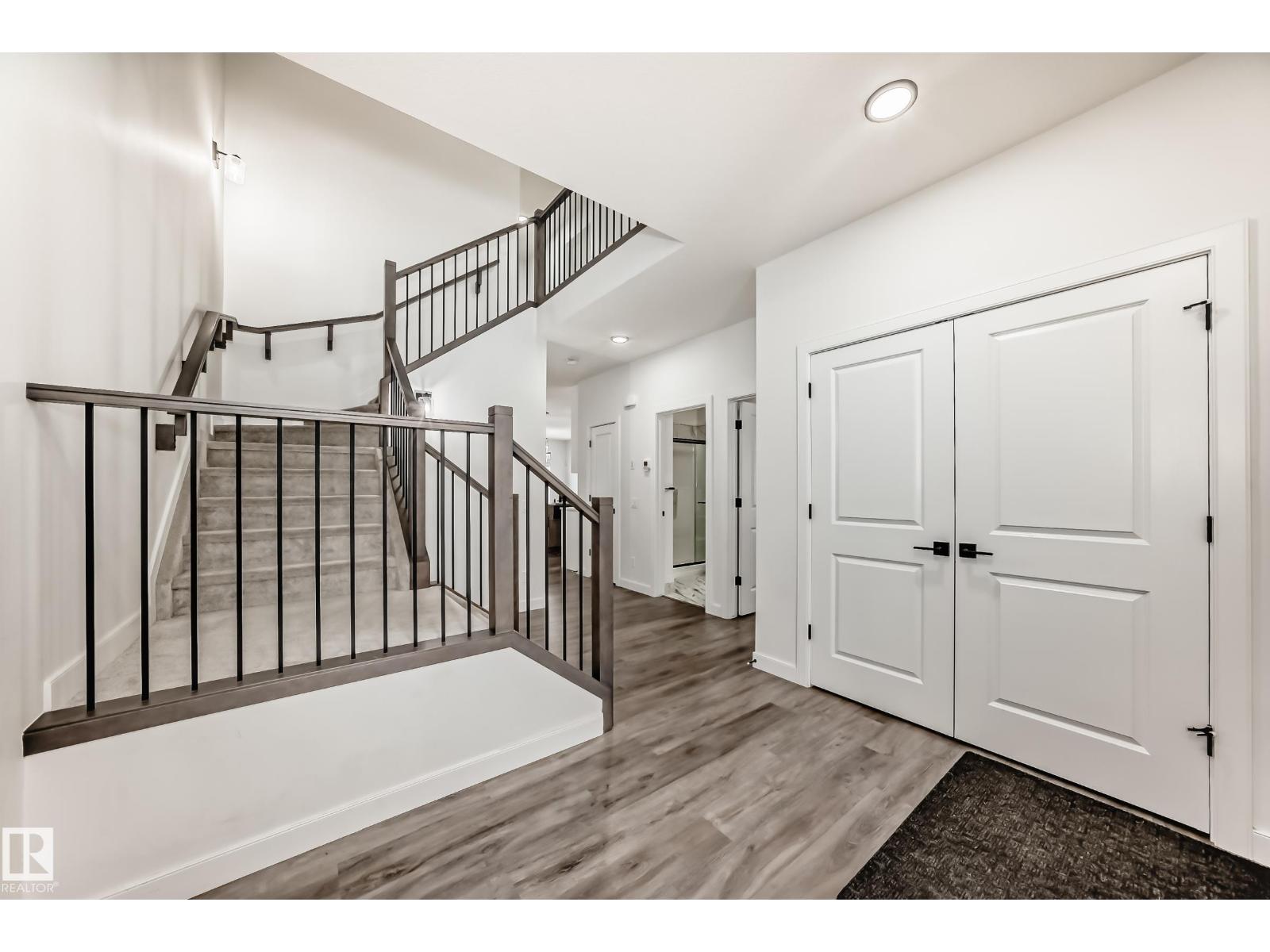 3247 CHERNOWSKI WY SW