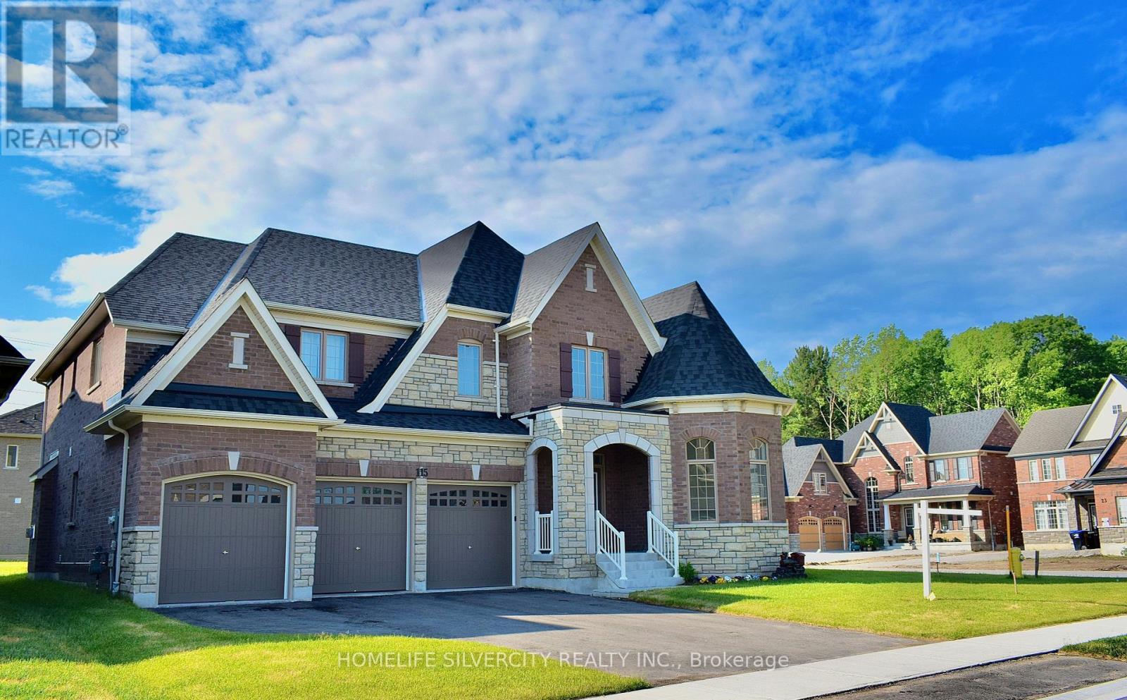 115 RUGMAN CRESCENT