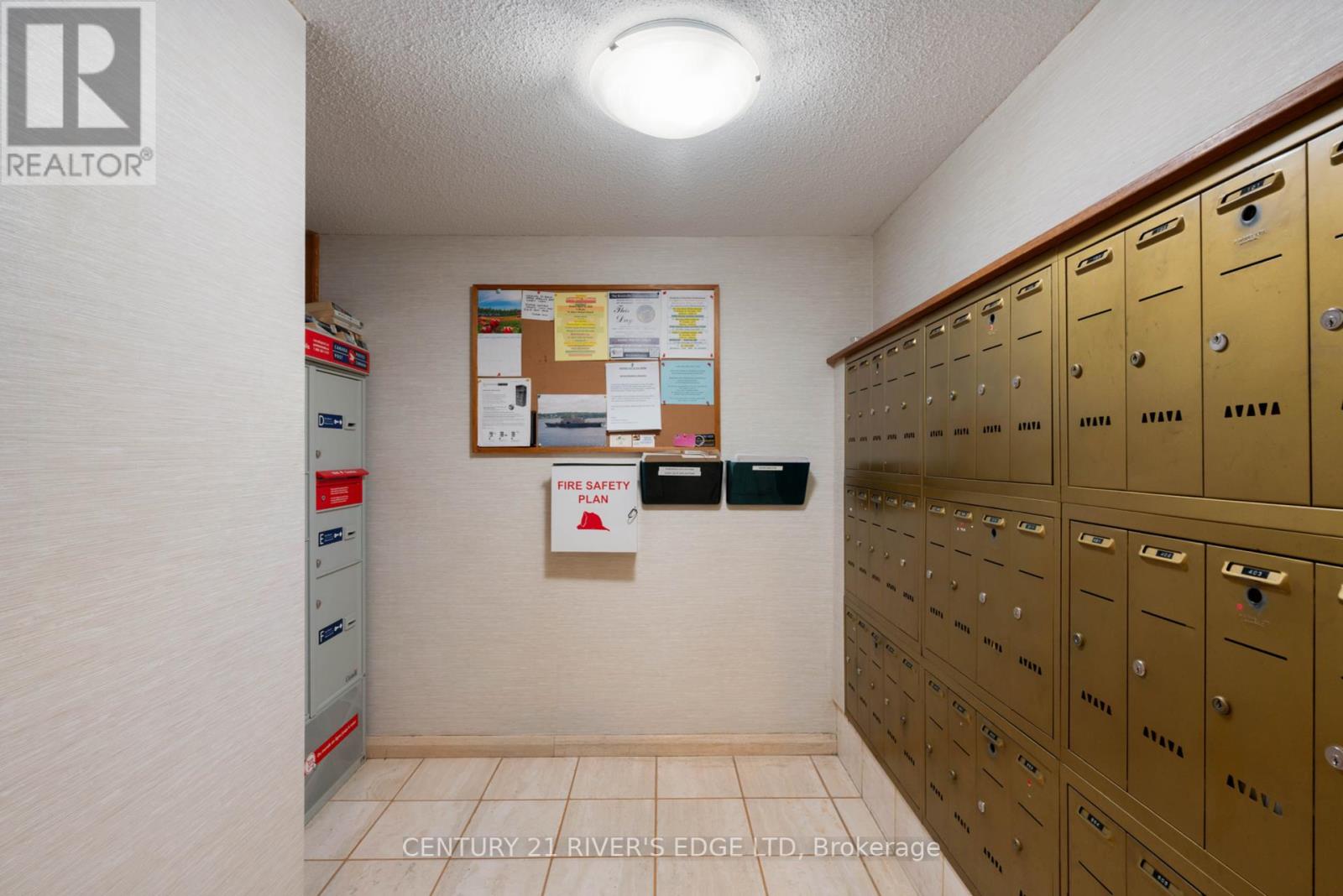 601 - 55 WATER STREET E