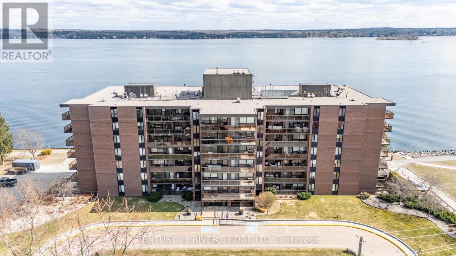 601 - 55 WATER STREET E