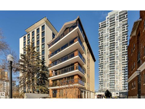 11960 100 AV NW Edmonton AB T5K0K5