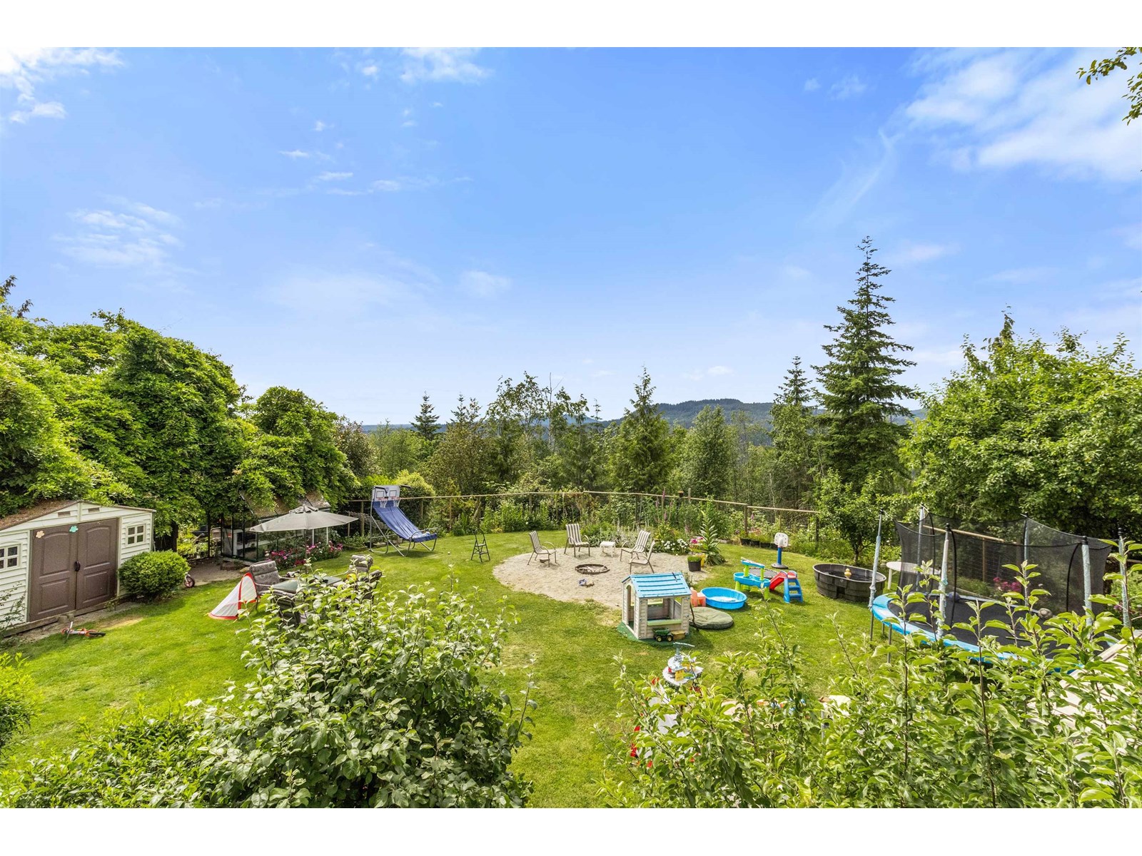 11060 GREENWOOD DRIVE