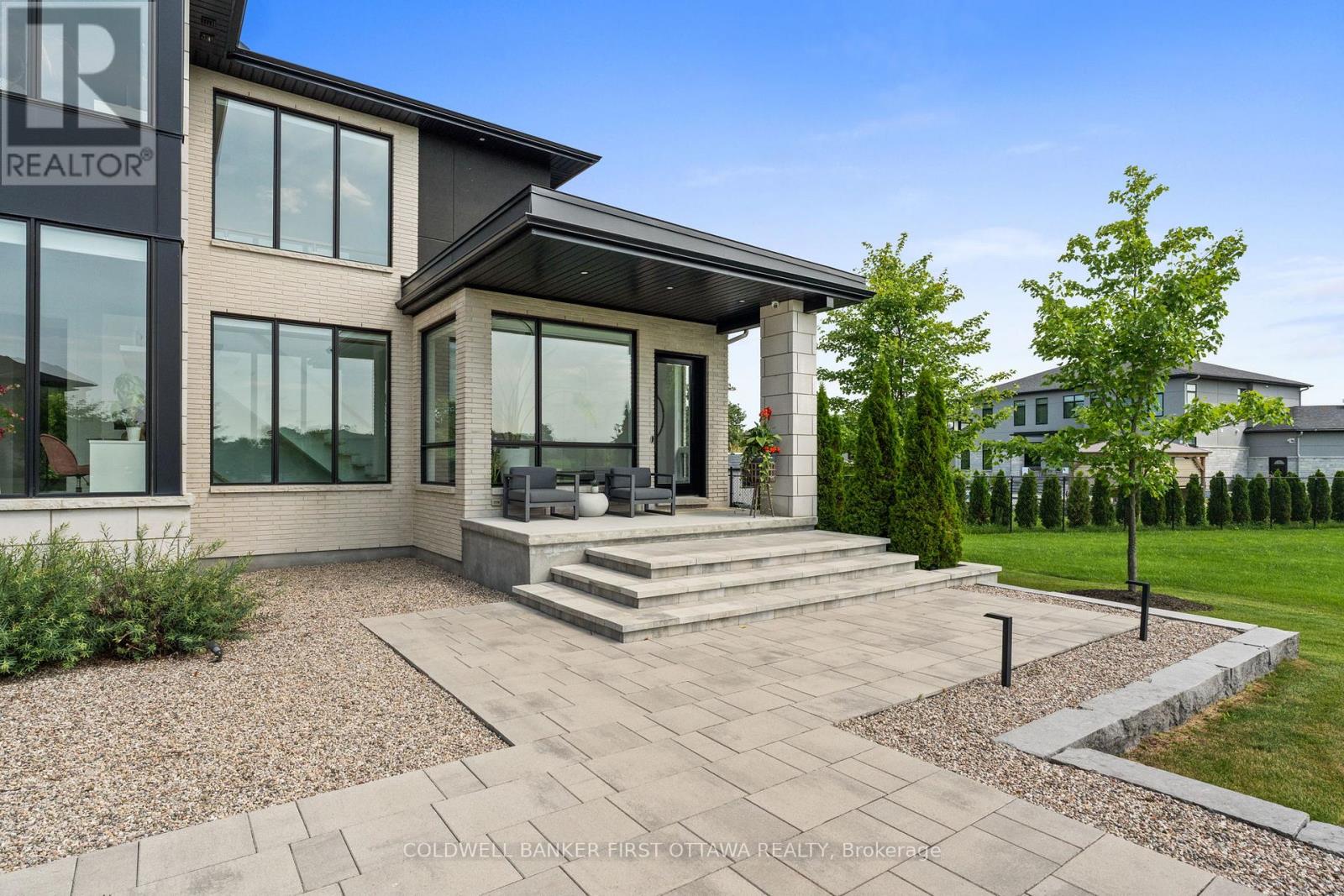 500 LEIMERK COURT