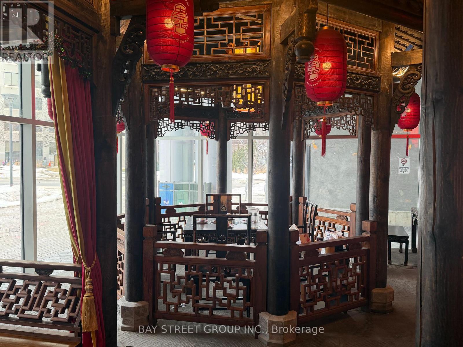 F - 241 CONSUMERS ROAD