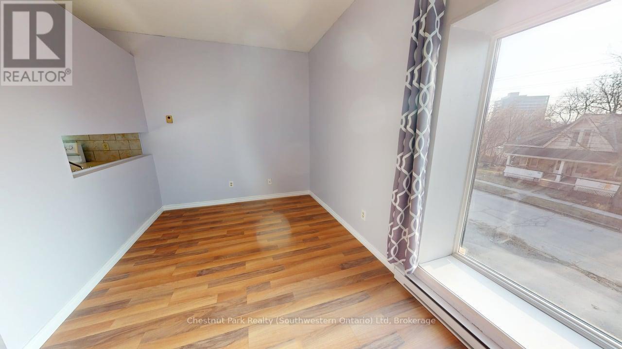 201 - 97 FARQUHAR STREET