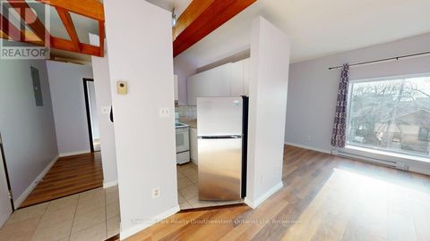 201 - 97 FARQUHAR STREET Guelph (Downtown) ON N1H3N4