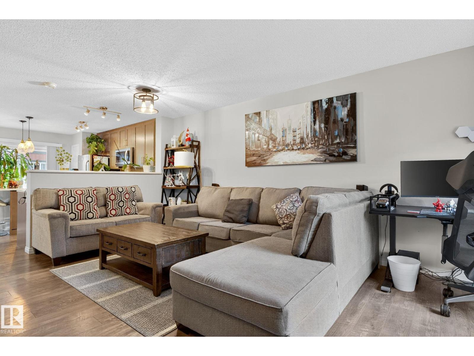 #80 3305 ORCHARDS LINK LI SW