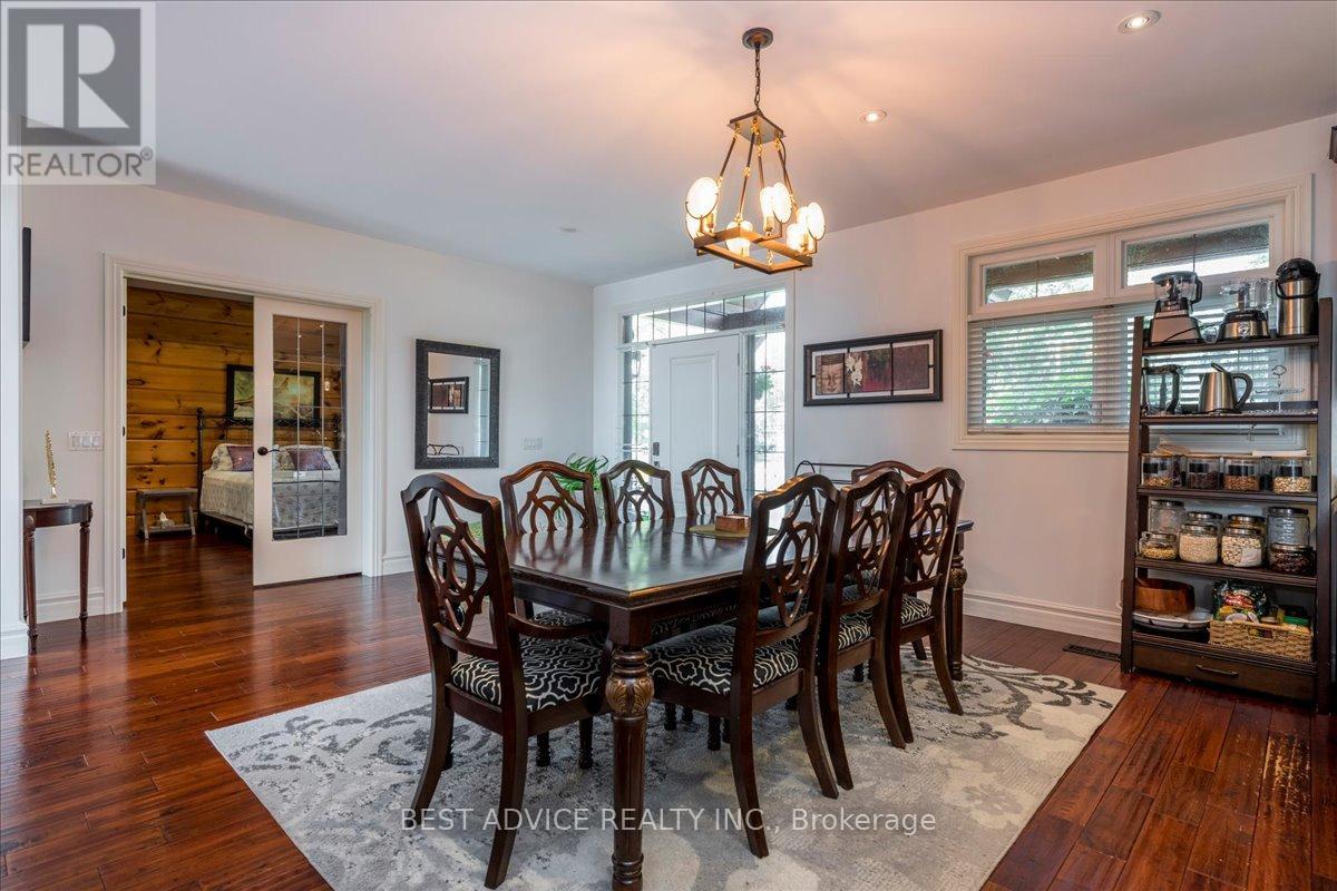 9 FERNWOOD LANE