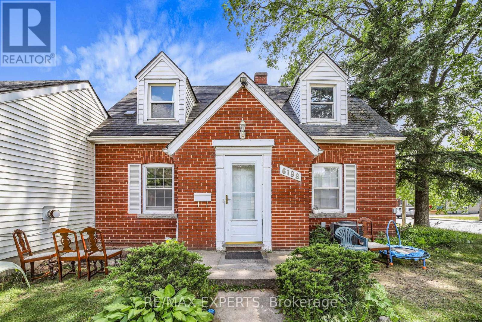 6198 DELAWARE STREET