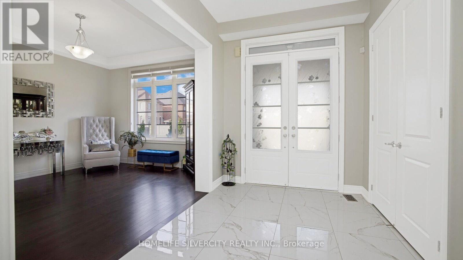 50 GORDON RANDLE DRIVE