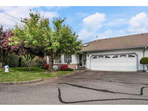 1 2988 HORN STREET Abbotsford BC V2S3C1