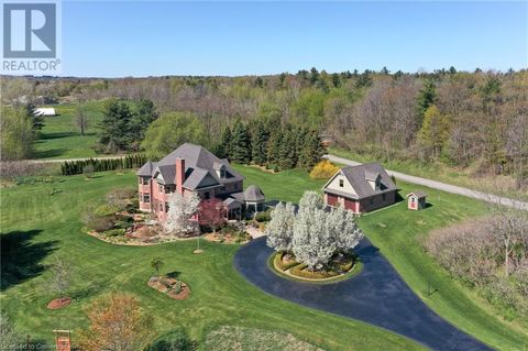 6416 MCNIVEN Road Burlington ON L7P0K5