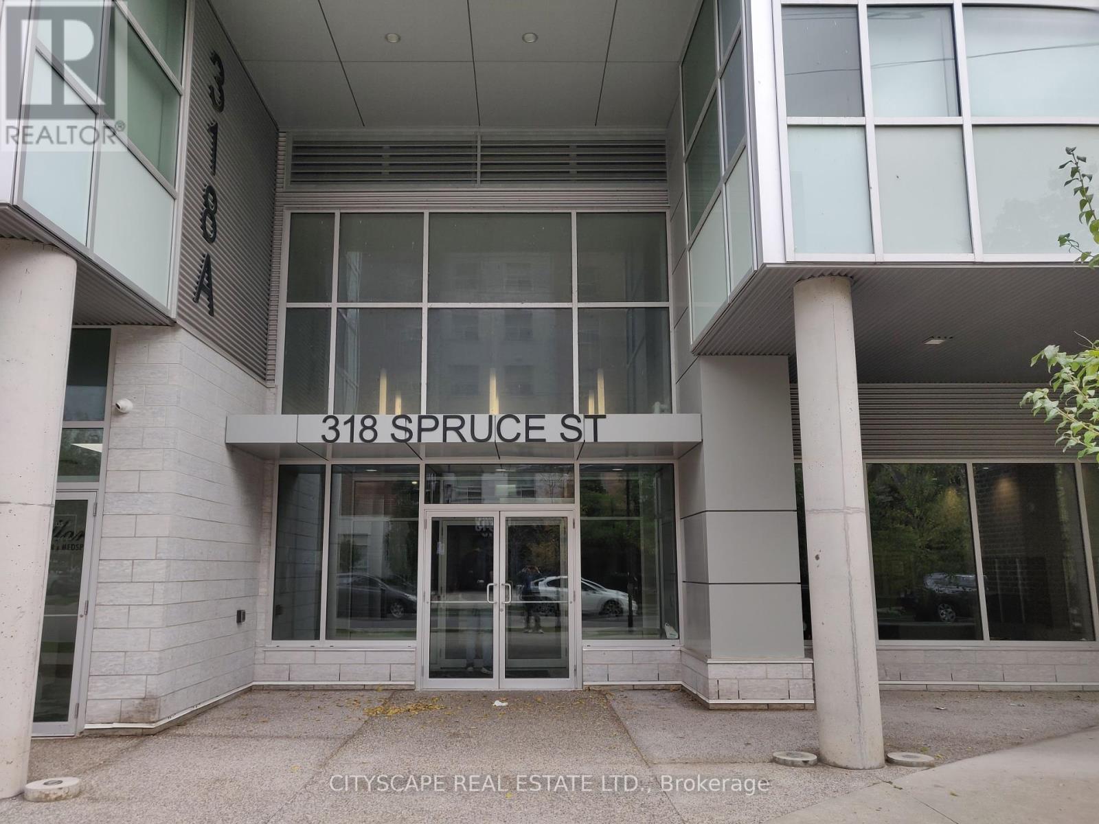 217 - 318 SPRUCE STREET