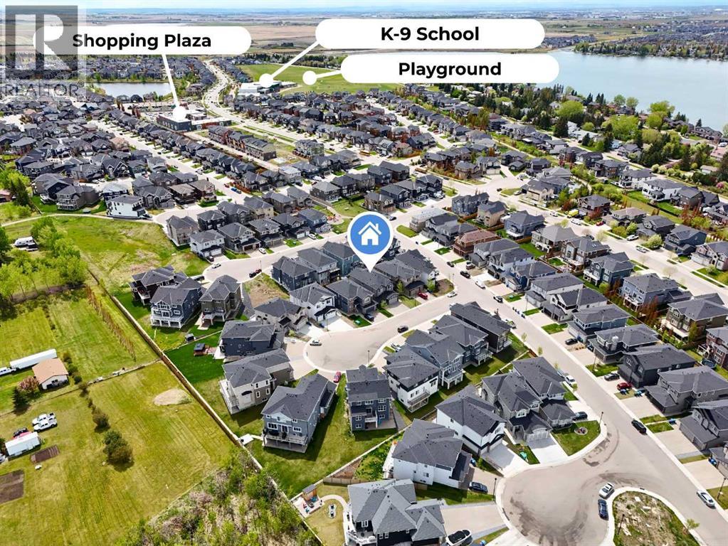 247 Kinniburgh Place