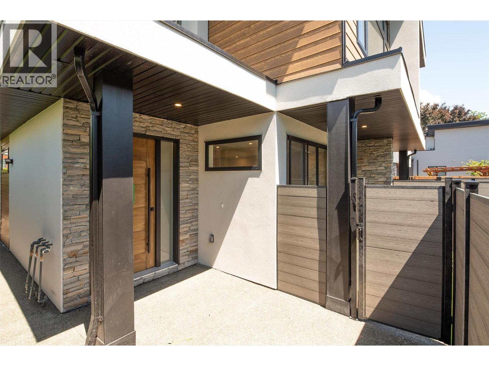 839 Lawson Avenue Unit# 3