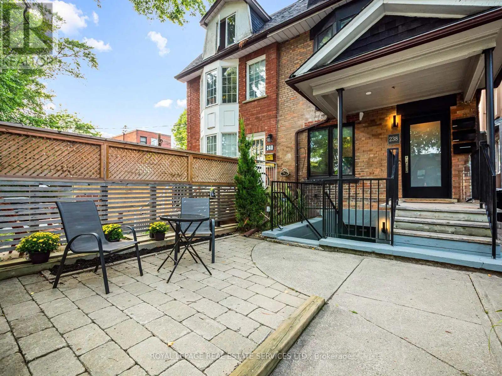 238 GARDEN AVENUE
