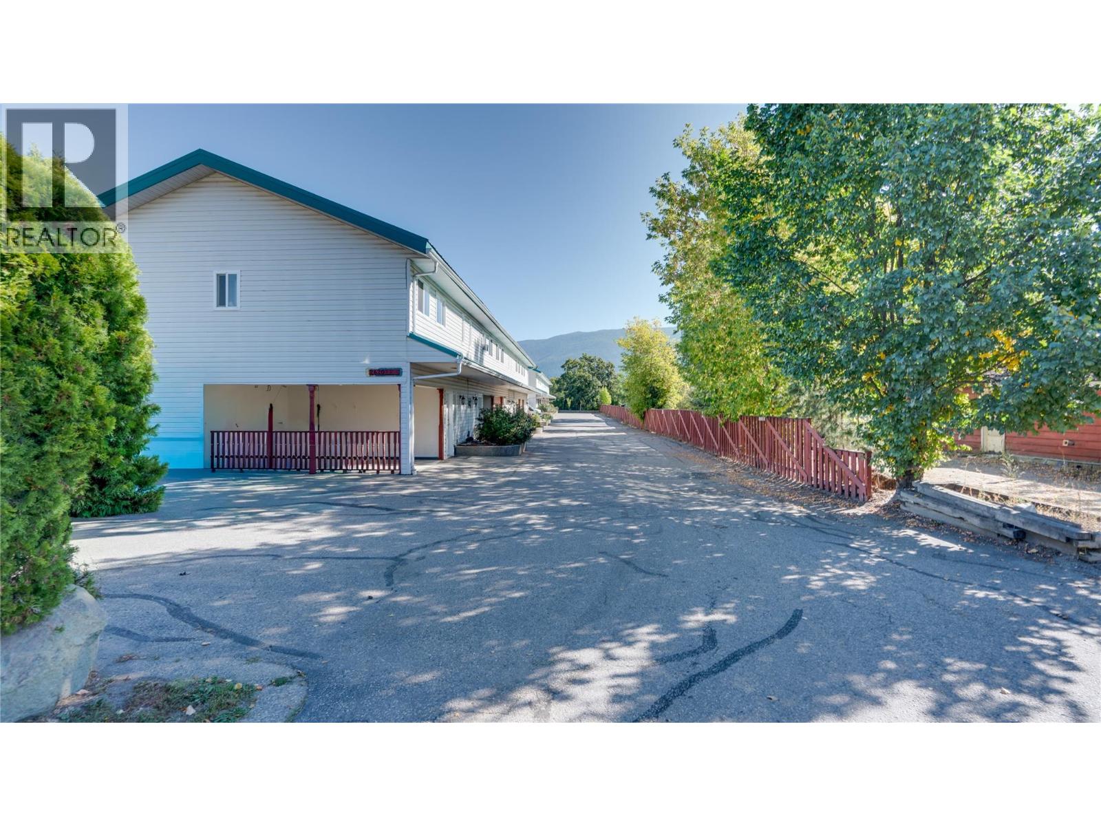 25280 Pleasant Valley Road
