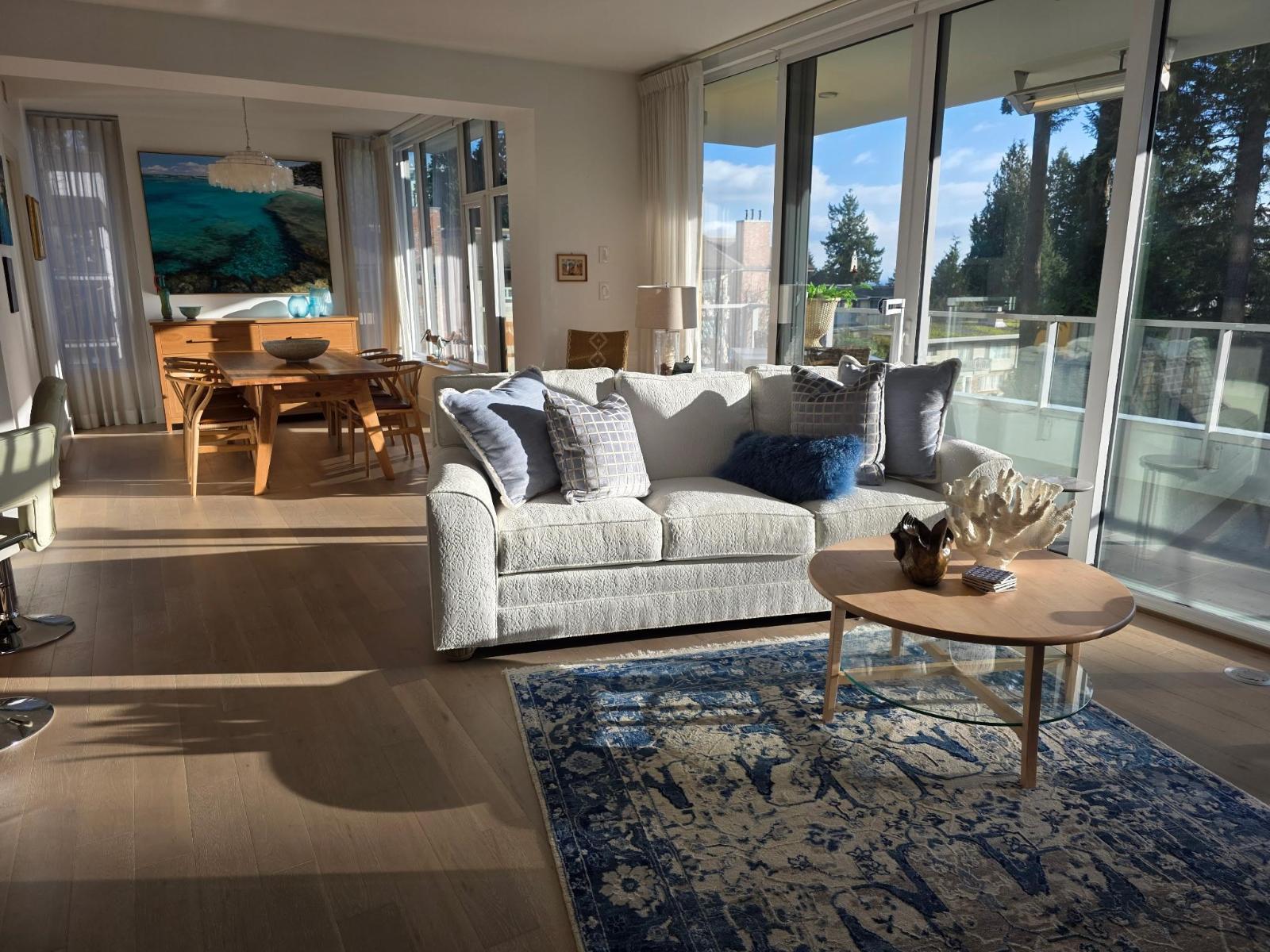 204 1501 VIDAL STREET