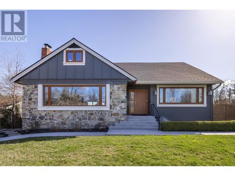 2175 Abbott Street Kelowna BC V1Y1C9