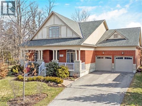 1583 HALLSTONE Road Brampton ON L6Y5K8