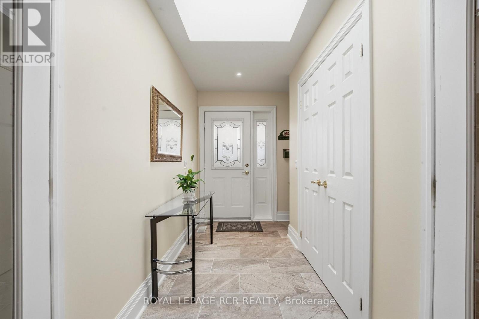 1 - 28 REDDINGTON DRIVE