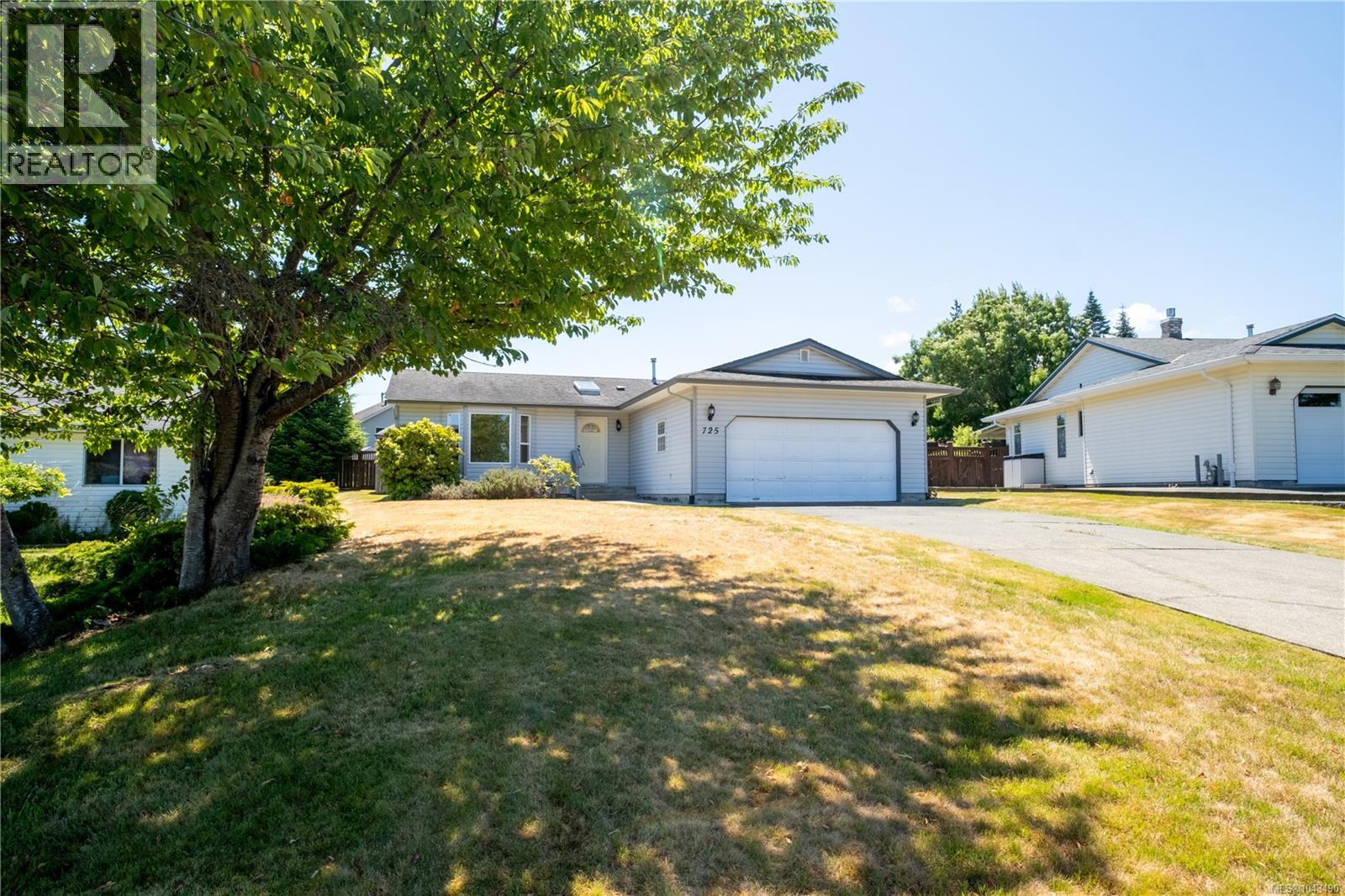 725 Applegate Rd
