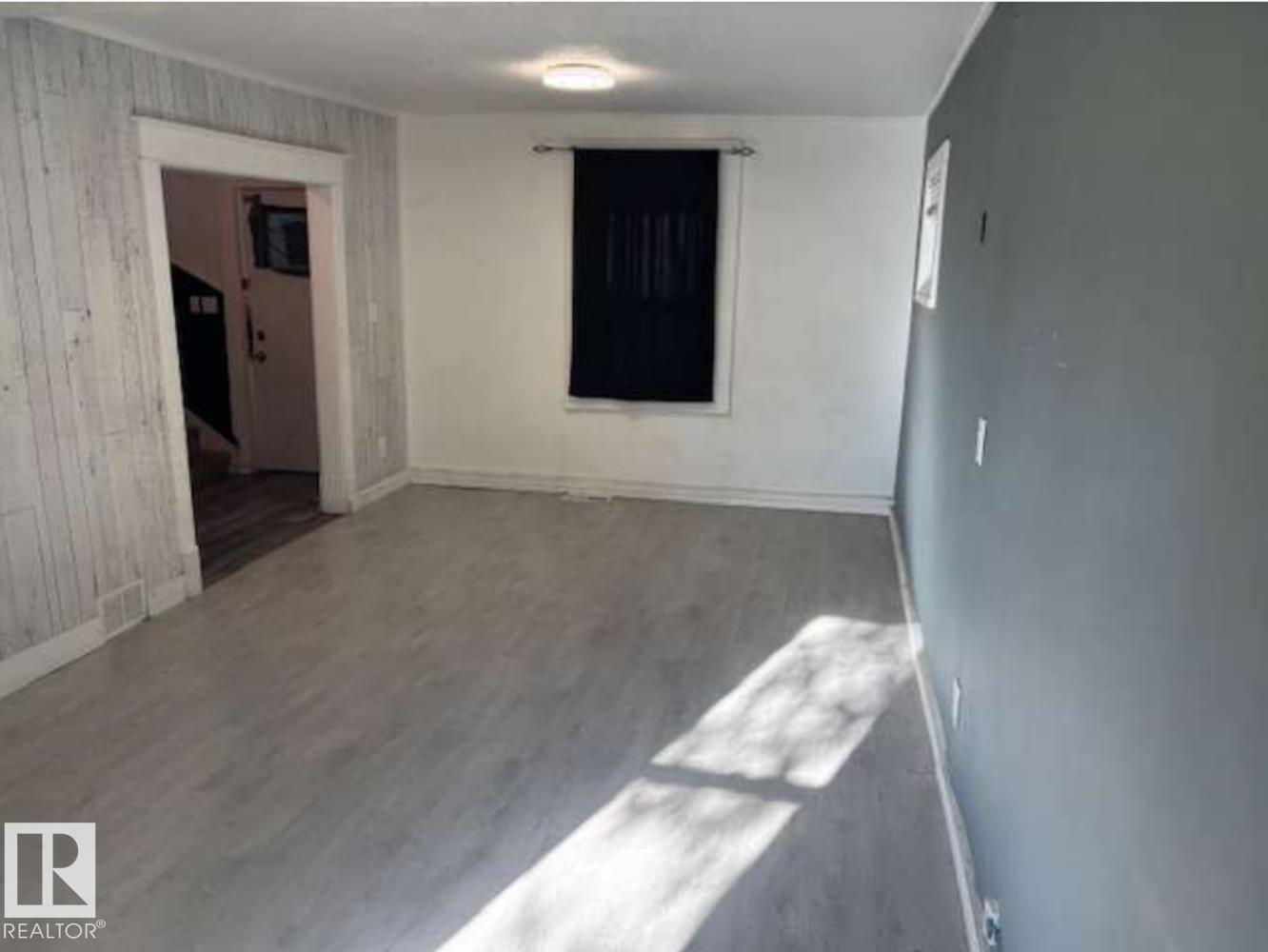 10730 92 ST NW