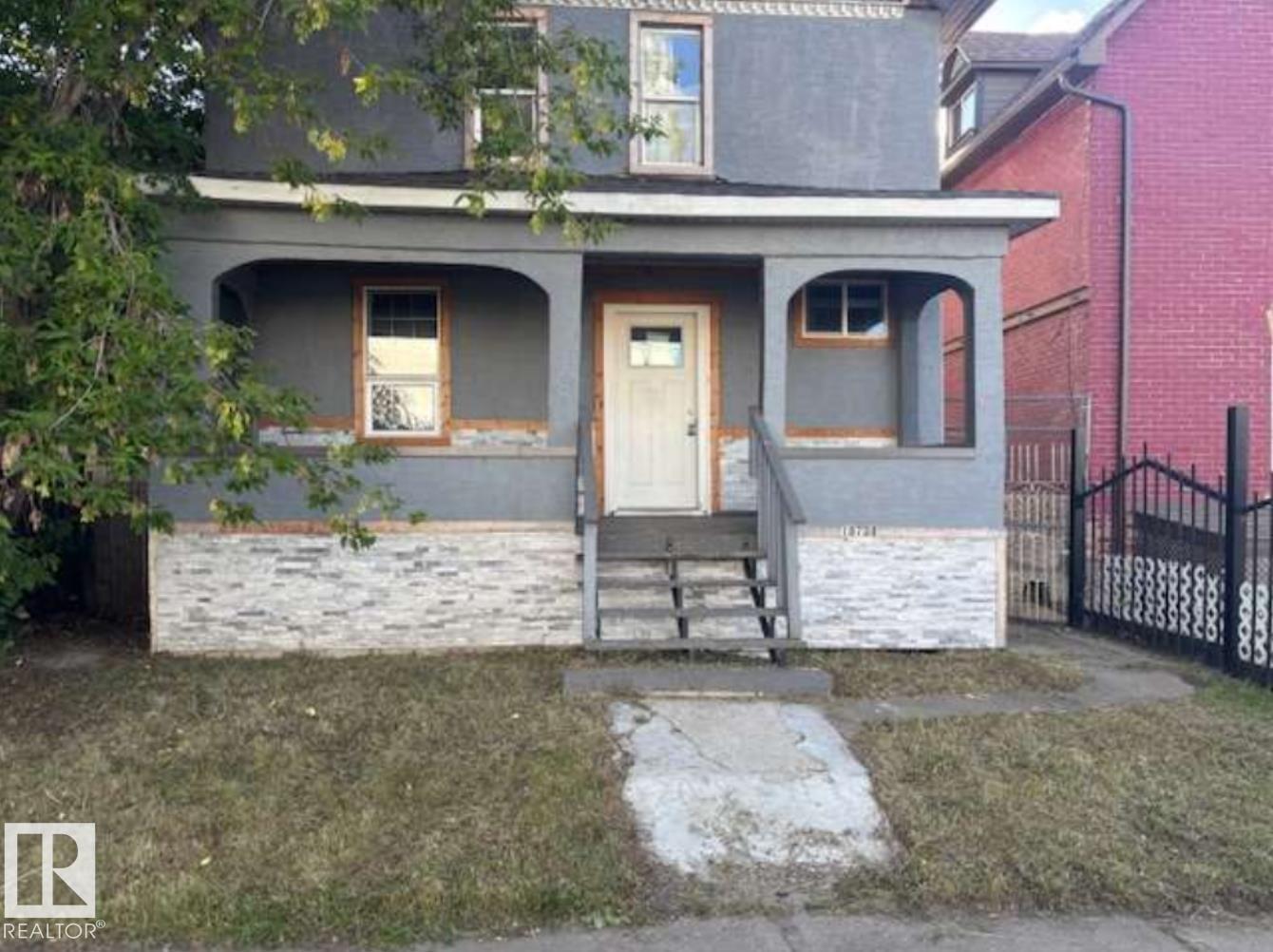 10730 92 ST NW