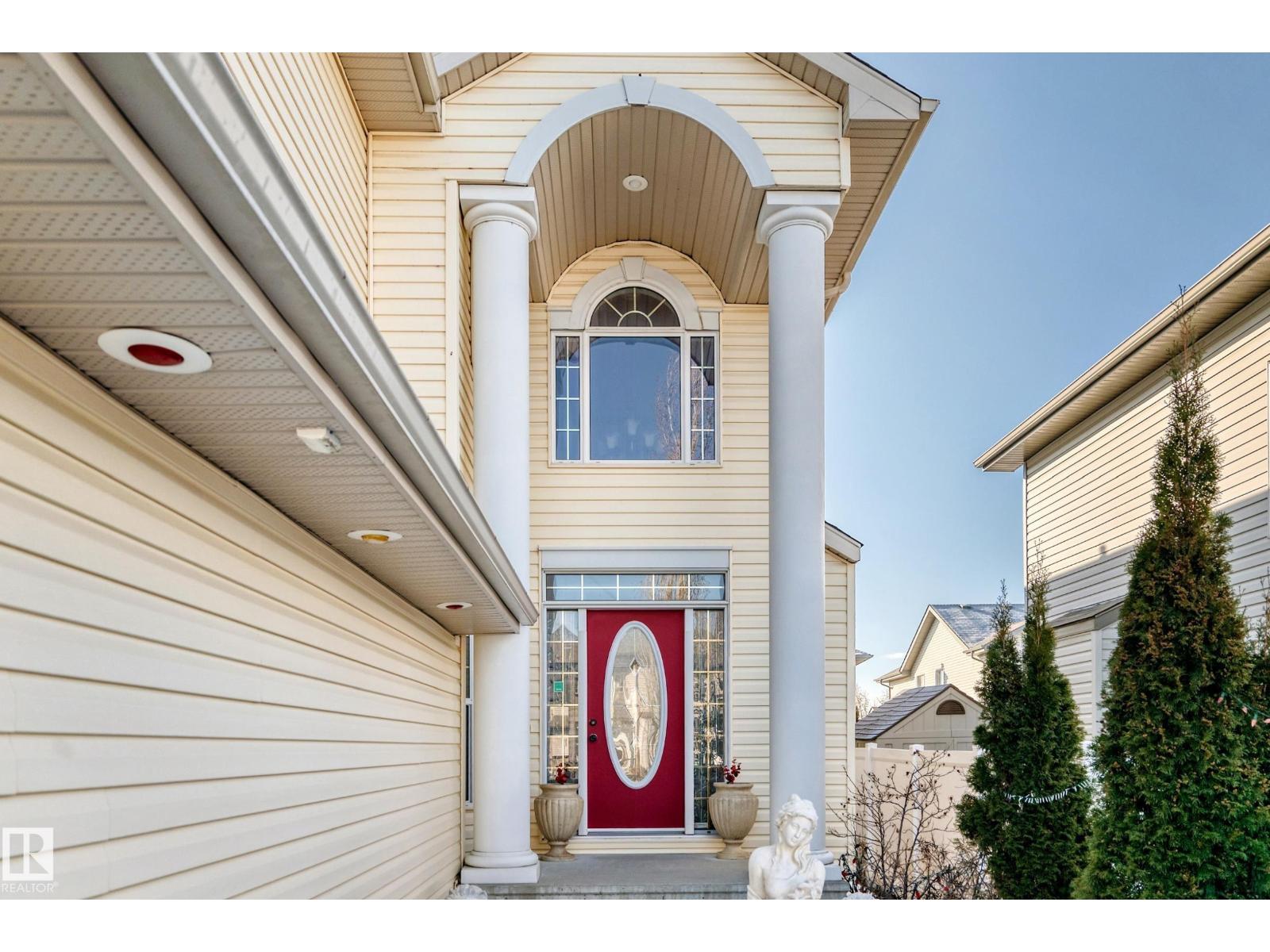 3711 163 AV NW