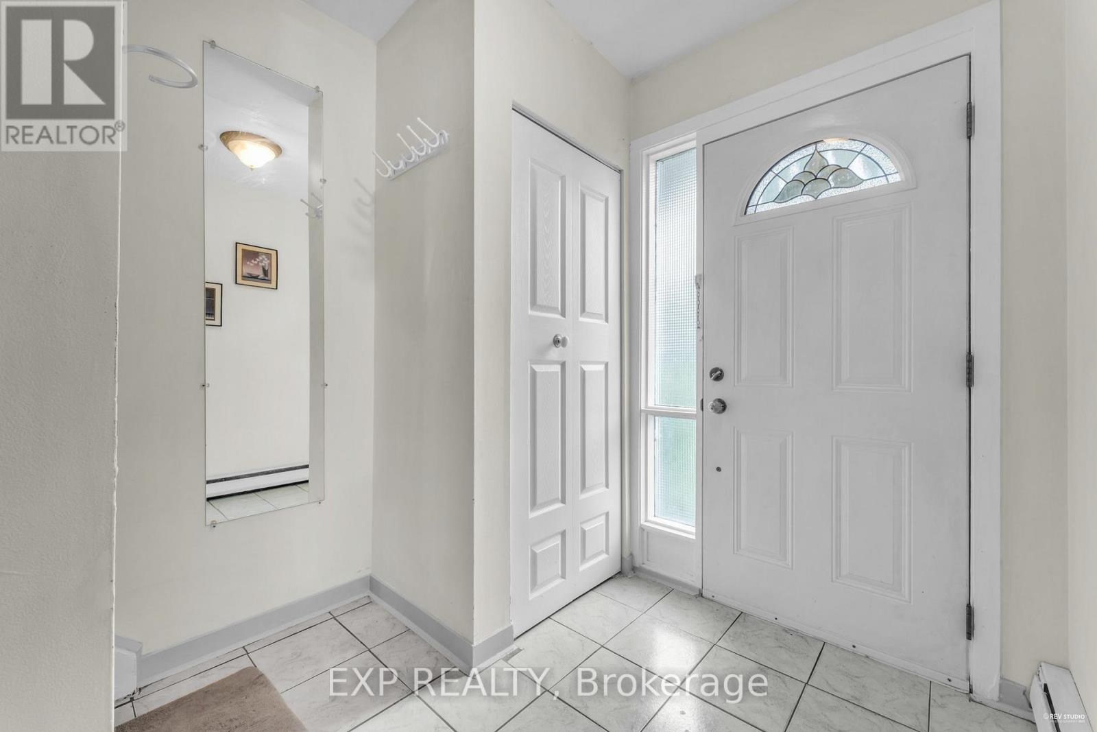 85 - 19 LONDON GREEN COURT