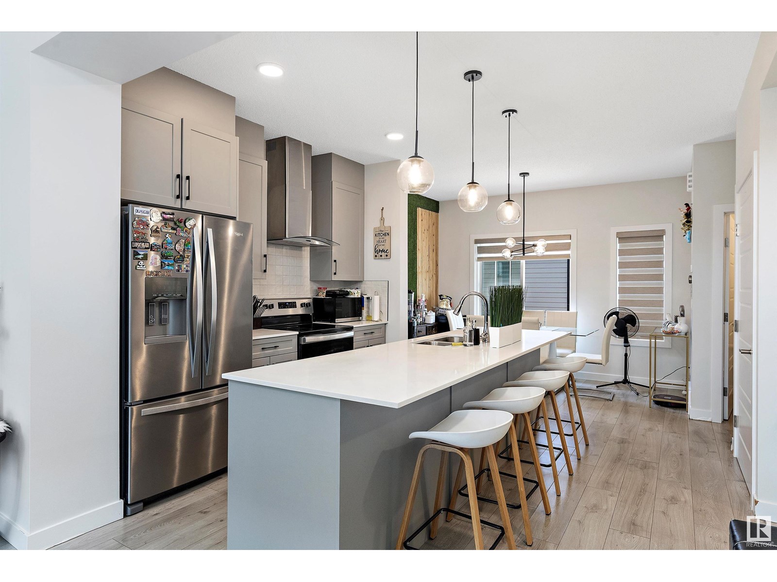 #162 804 WELSH DR SW