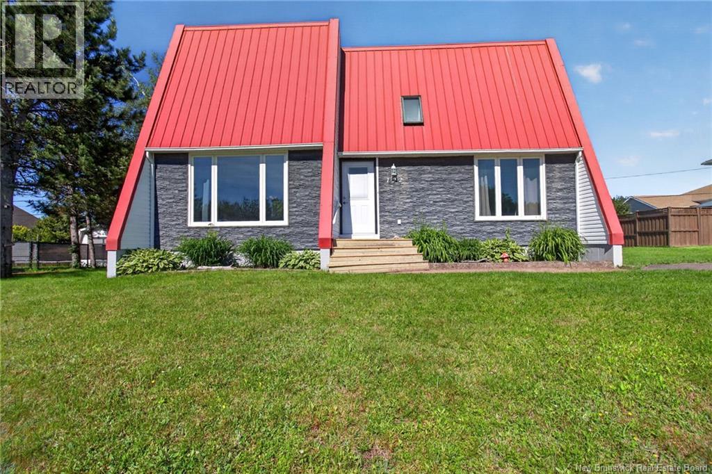 Photo 1 of 39 — 122 ALPHONSE ST, Shediac, NB E4P1E1