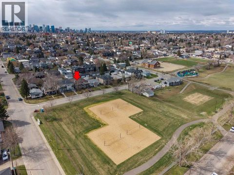 229 29 Avenue NE Calgary AB T2E2C2
