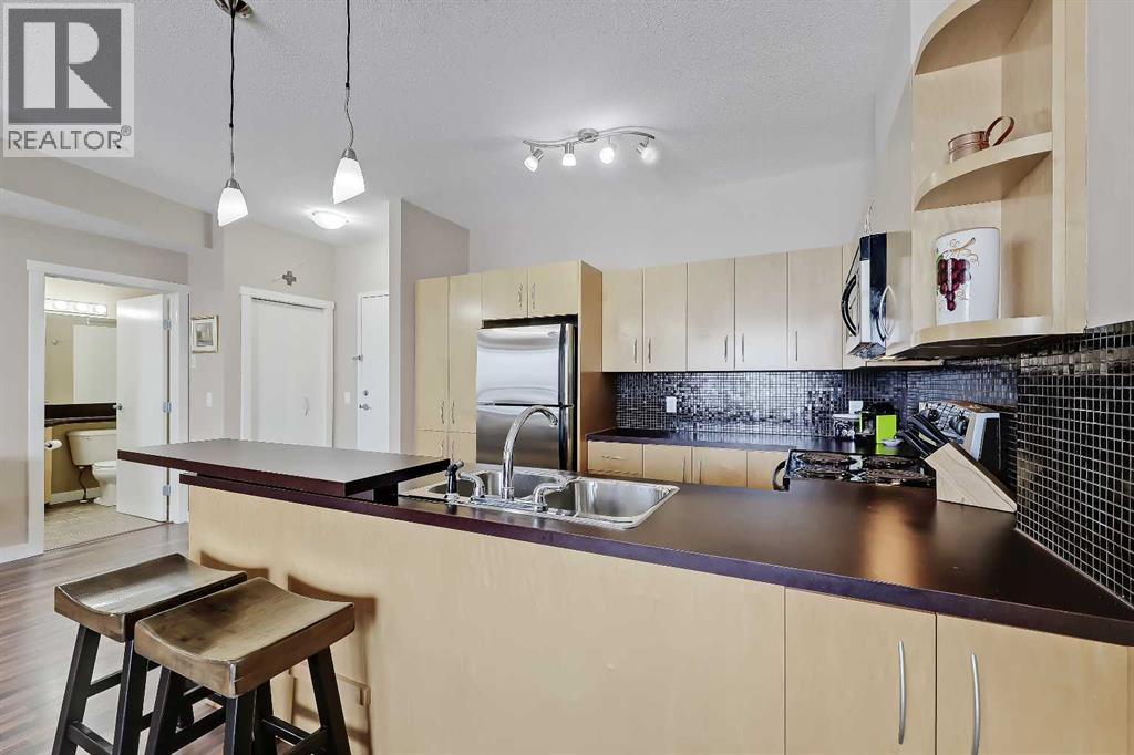 226, 69 Springborough Court SW