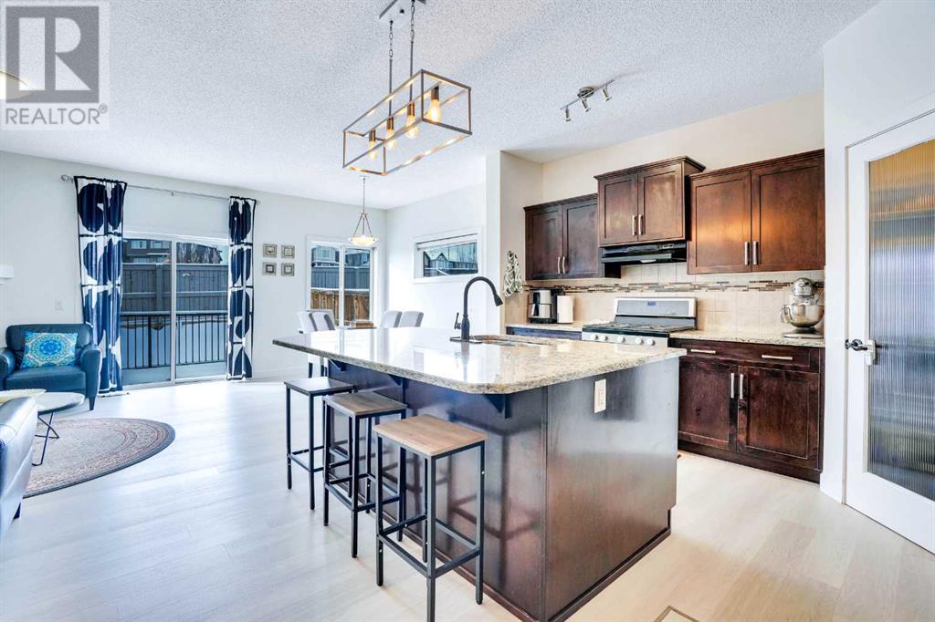 143 Kincora Crescent NW