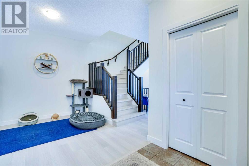 143 Kincora Crescent NW