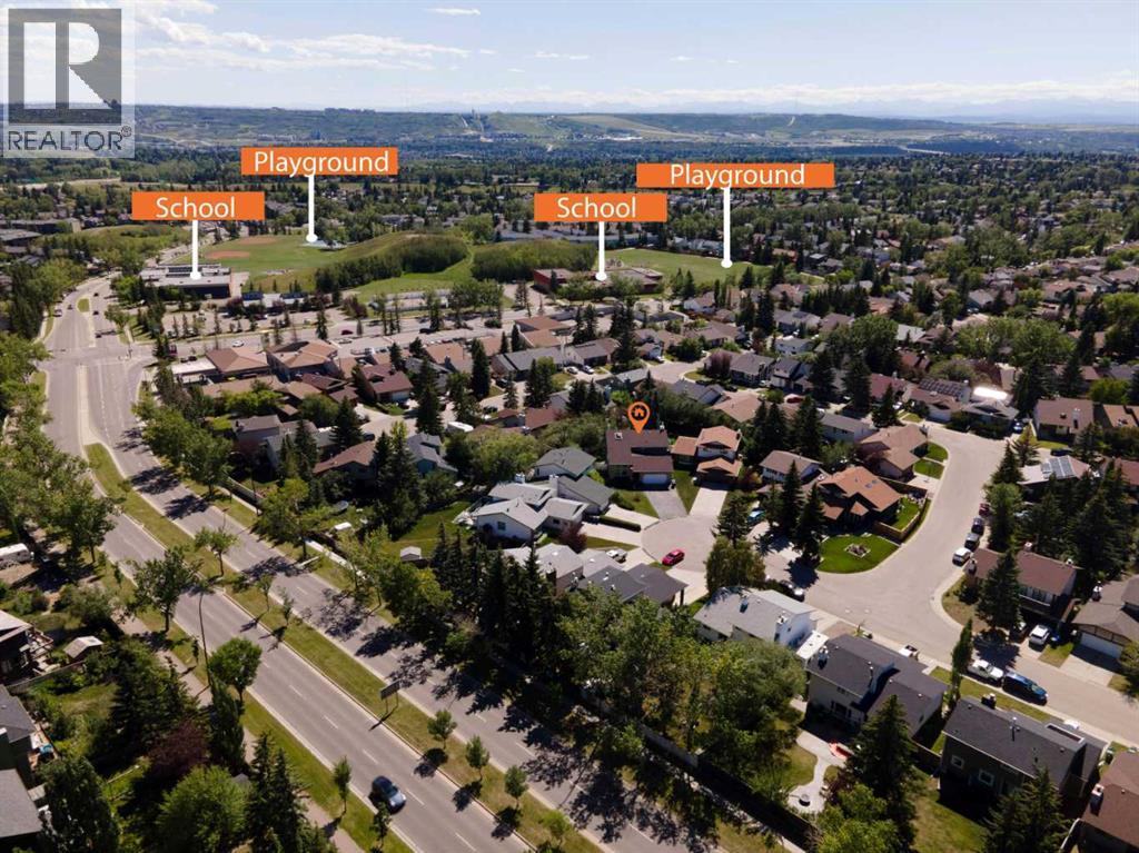 303 Ranchridge Bay NW