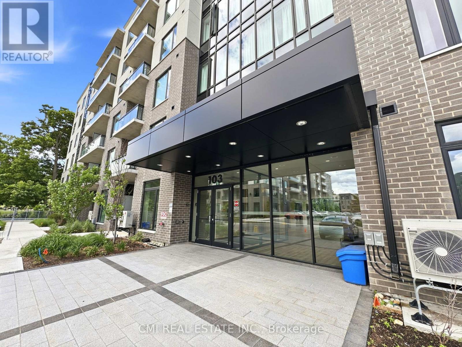 306 - 103 ROGER STREET