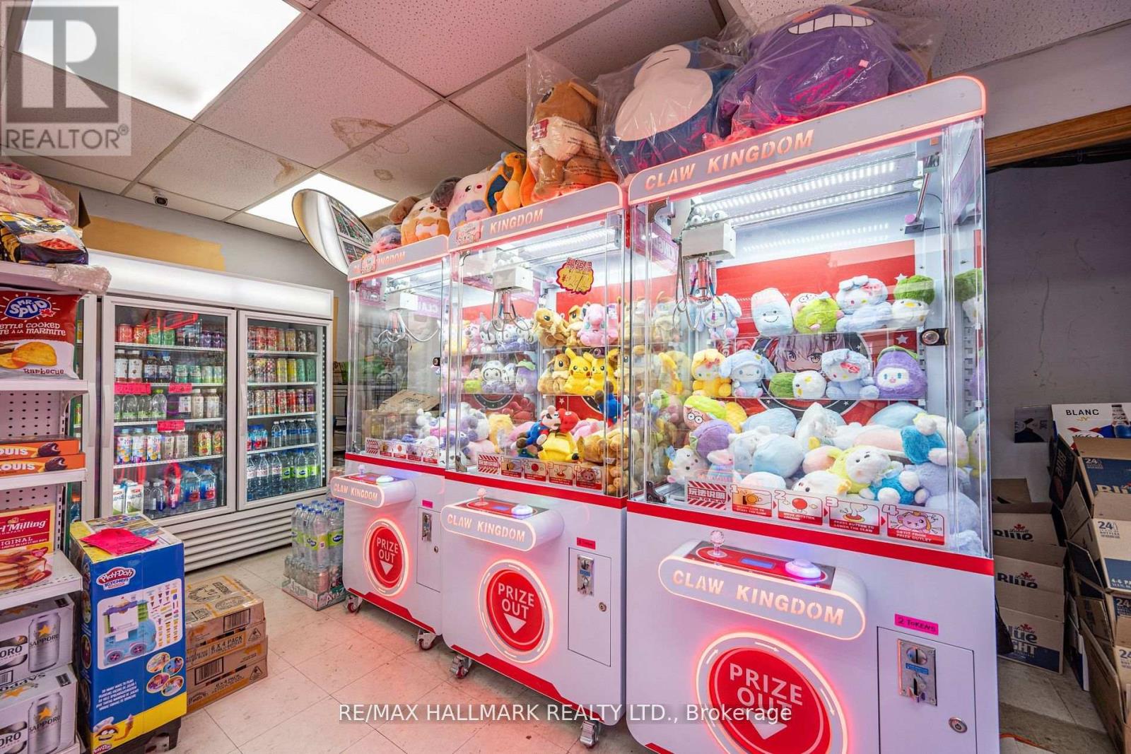 675 BROADVIEW AVENUE