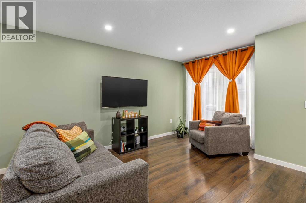 218 Red Embers Way NE