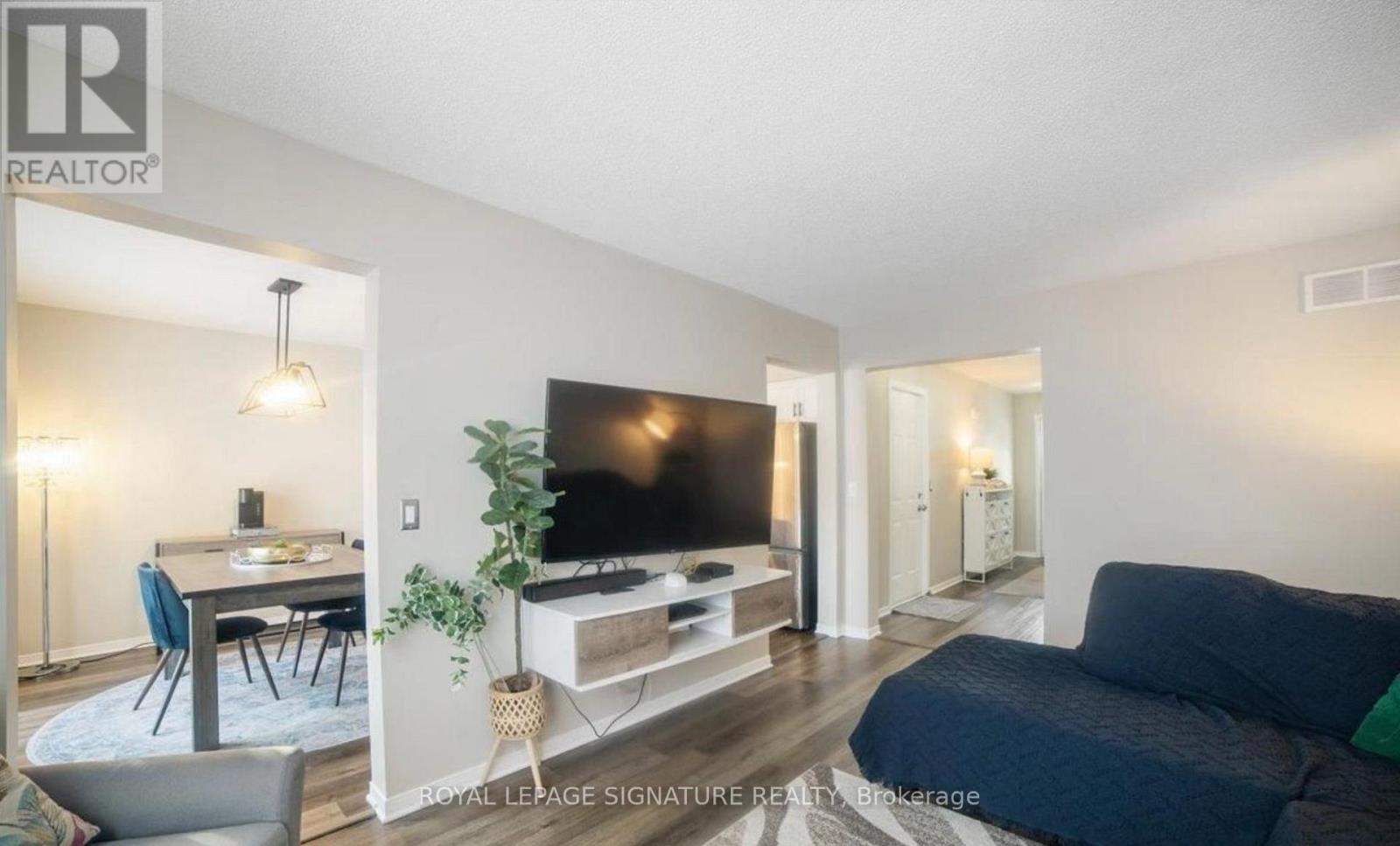 3 - 25 MEADOWVALE DRIVE