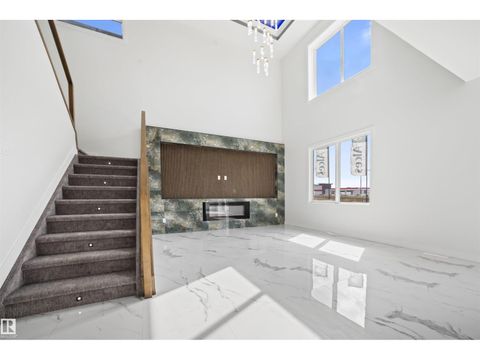 216 33 ST SW Edmonton AB T6X3C7