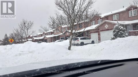 360 DUNSMORE LANE Barrie (Georgian Drive) ON L4M7B2