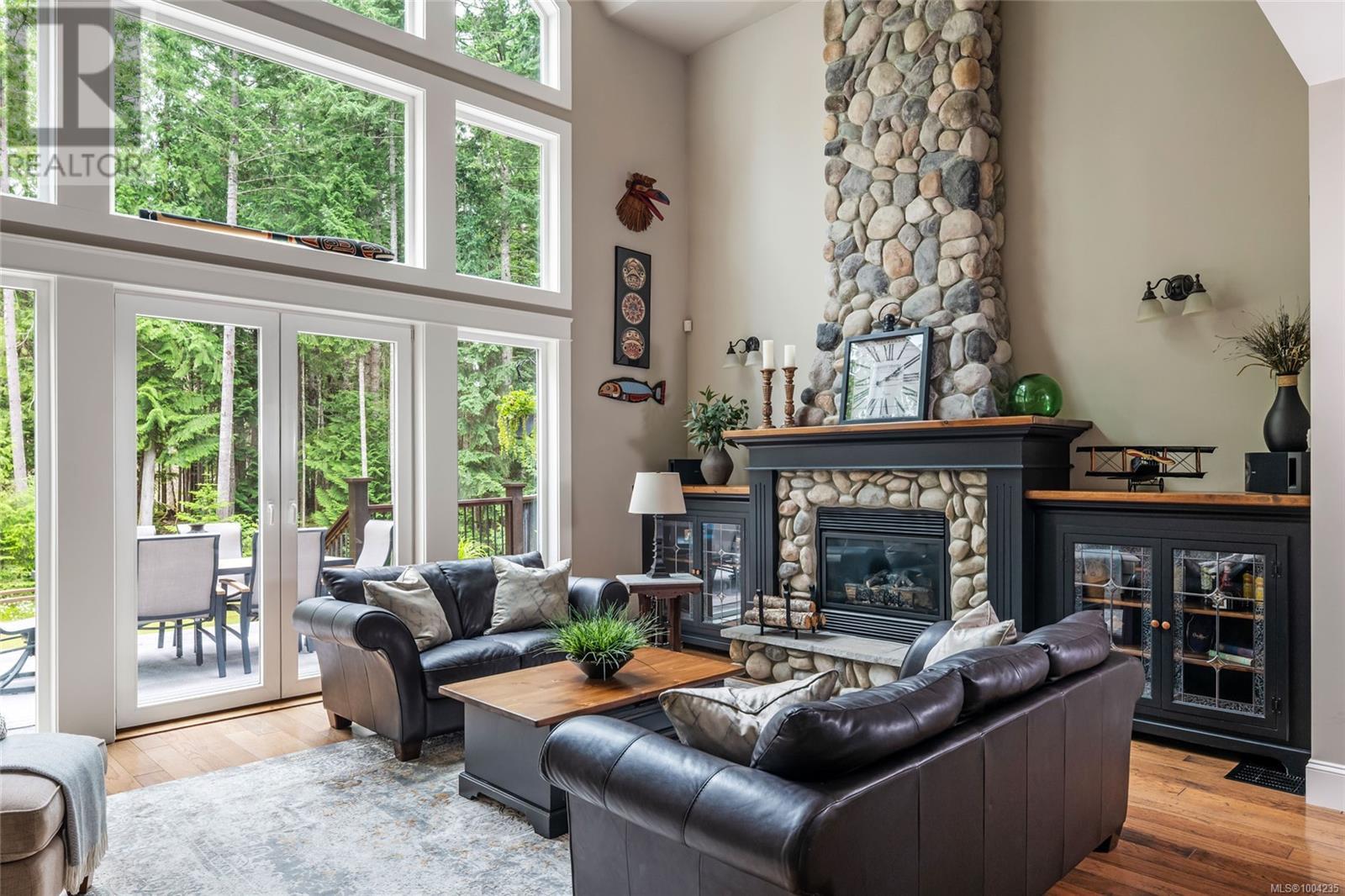 1453 White Pine Terr