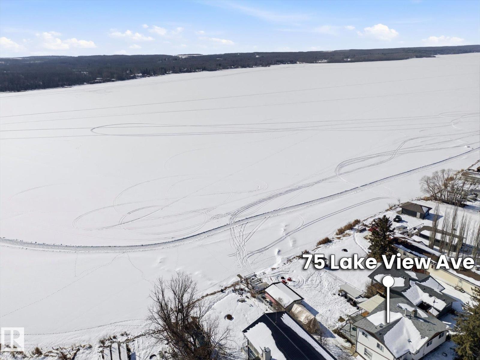 75 Lakeshore Av South View